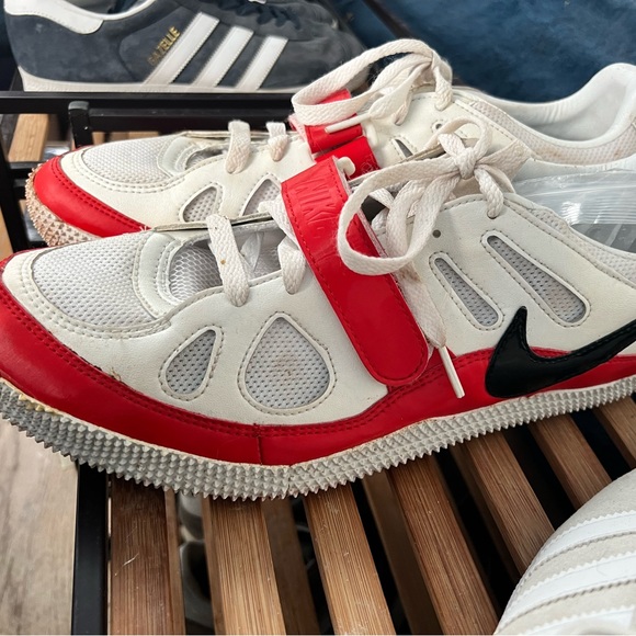 tropical vapormax plus